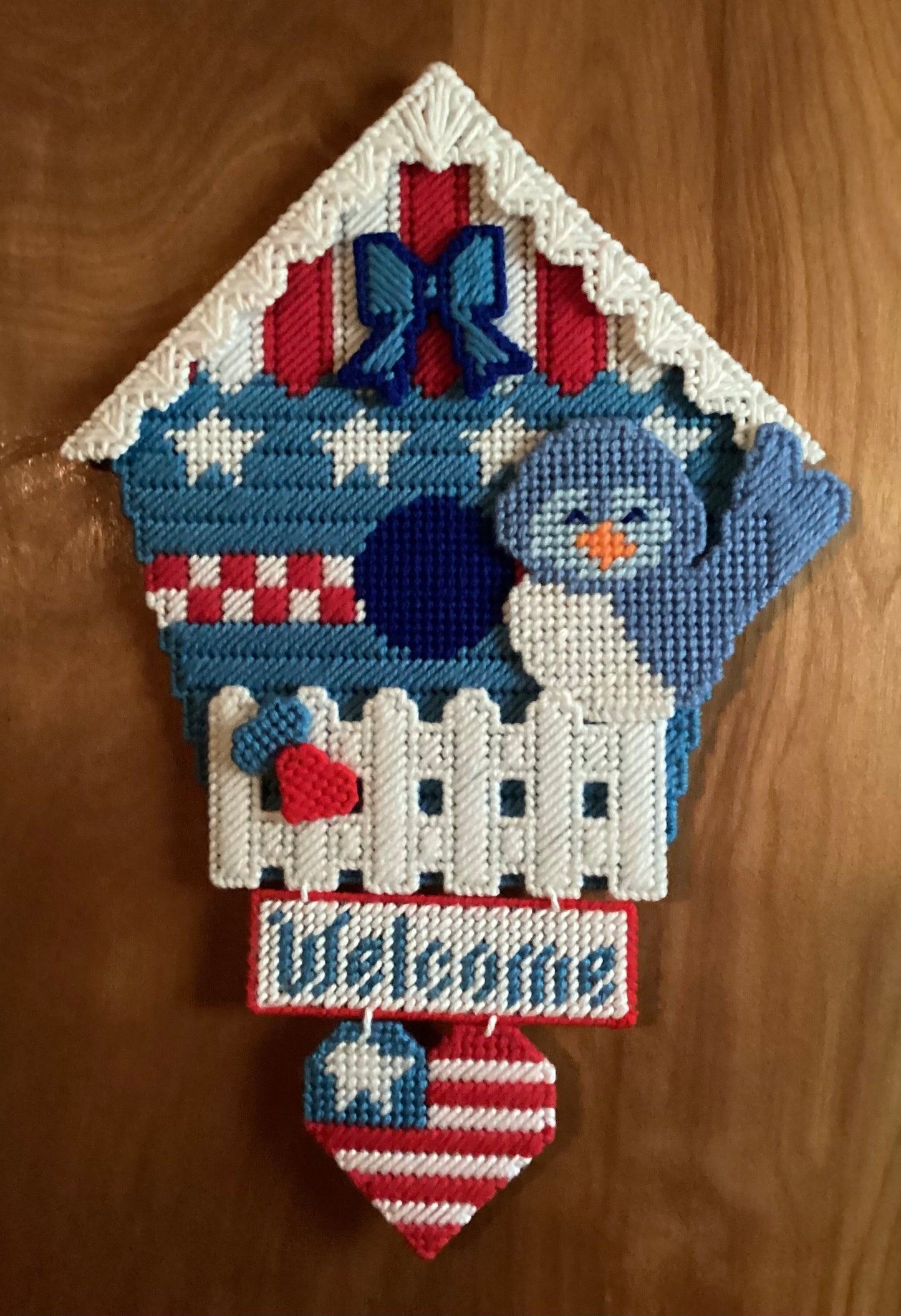 Patriotic Birdhouse plastic canvas